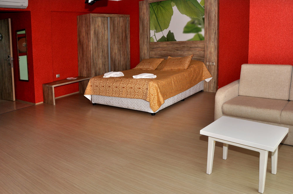 Delfi Hotel Spa & Wellness Center Бодрум Экстерьер фото